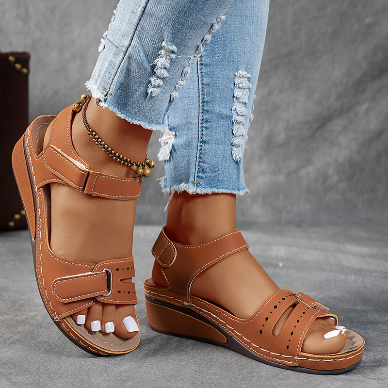 MARIAN | ORTHOPAEDIC SANDALS